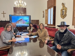 La presidenta de la Diputación Presenta el proyecto de rehabilitación del yacimiento de la Tejada