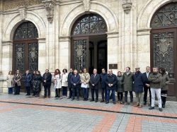 Minuto de silencio por el último crimen de violencia de género ocurrido en Burgos.