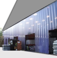 Cortinas de lamas de PVC: una opción económicamente muy atractiva para las empresas palentinas