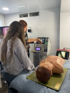 SEPAR enseña en Palencia cómo se realiza una pionera intervención endoscópica a través de tecnología 3D