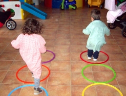 Un total de seis ayuntamientos titulares de Centros Infantiles recibirán 99.000 euros de la Diputación para financiar el coste de su funcionamiento