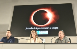 La Diputación junto a la Agrupación Astronómica celebra una reunión con alcaldes para coordinar la preparación del eclipse solar de agosto de 2026