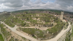 La Diputación contrata con la empresa Viveros Pisuerga las obras de mejora del paisaje urbano de los barrios de bodegas de Astudillo y Baltanás