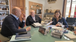 Reunión con Meneses de Campos para estudiar varios proyectos municipales