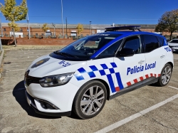 Detenidas tres personas por atentado a agentes de la autoridad