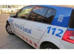 La Policía Local interviene en un accidente vial que deja a un motorista herido