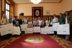 El Ayuntamiento de Palencia reparte 8.425 euros entre 32 asociaciones y entidades gracias a la San Silvestre Promueve Palencia