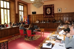 El Ayuntamiento de Palencia aprueba el pago de más de 829.000 euros en facturas pendientes y refuerza servicios municipales esenciales
