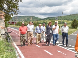 La Diputación de Palencia pone en servicio el nuevo carril bici y senda peatonal entre Cervera de Pisuerga y Arbejal