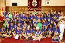 El Ayuntamiento de Palencia da la bienvenida a los participantes del II Campamento Nacional para menores familiares de pacientes con cáncer