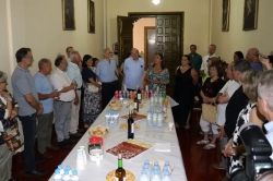 La alcaldesa de Palencia comparte un encuentro con los misioneros palentinos durante su tradicional recepción anual en el Obispado