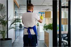 Razones para contratar un servicio de limpieza profesional para oficinas en Madrid