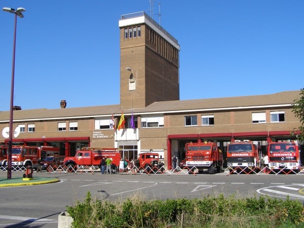 La Comisión de Obras aprueba el proyecto de reforma parcial del Parque de Bomberos de Palencia