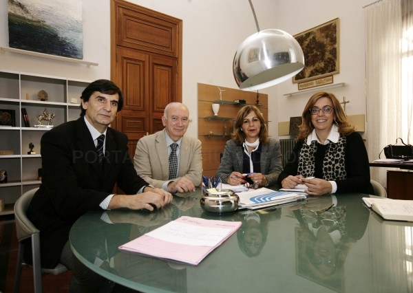 La Diputación estudiará la colaboración con el Ayuntamiento de Osorno para varias obras de mantenimiento