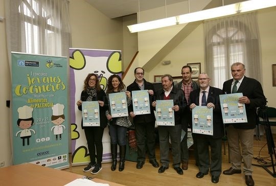 Once jóvenes cocineros de Castilla y León participan desde el viernes en un novedoso concurso convocado por la Diputación de Palencia
