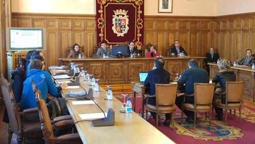 El Ayuntamiento de Palencia elige los miembros de las mesas electorales
