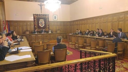 Los integrantes de la Mesa de Turismo coinciden en la necesidad de implicar a la sociedad palentina en potenciar la repercusión de la Semana Santa