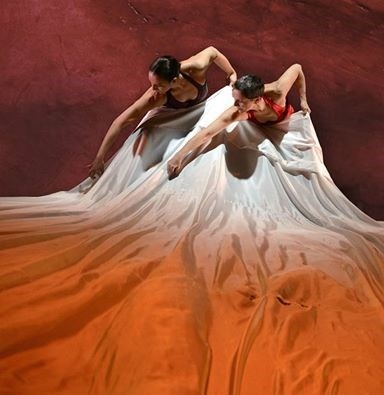 La coreógrafa Teresa Nieto, Premio Nacional de Danza, llega mañana viernes en el Principal con el espectáculo ‘El ajuar’