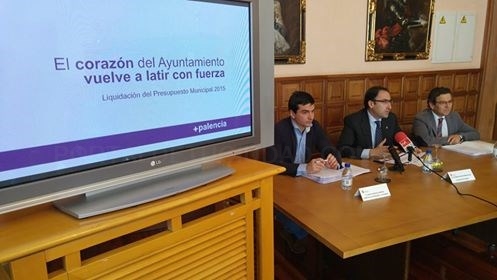 El Ayuntamiento liquida con superávit el presupuesto del año 2015 y eleva a cinco los ejercicios consecutivos en positivo