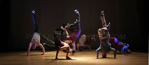 Los nuevos lenguajes urbanos suben al escenario del Principal con la representación del montaje de danza multimedia ‘Divenire’