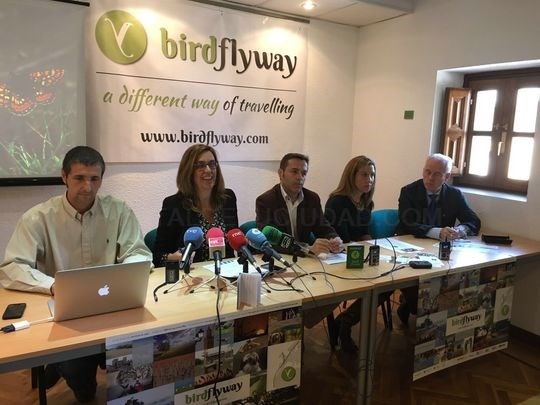La presidenta de la Diputación asiste en La Casa del Parque la Nava a la presentación de la Ruta Europea de las Aves (BirdFlyway)
