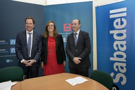 La Diputación presenta la jornada Exportar para Crecer patrocinada por el Banco Sabadell