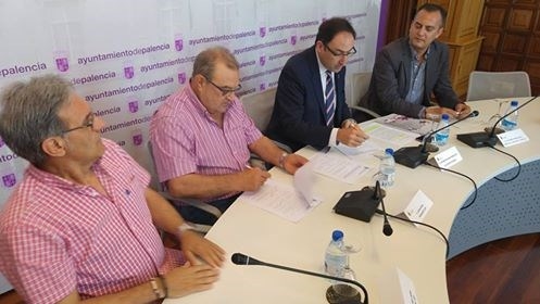 Ayuntamiento y UPP renuevan el convenio de colaboración para la organización de '+Joven' y 'Tan bien se estudia'