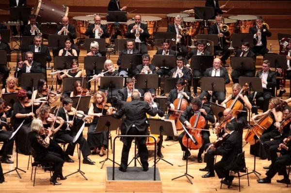 La Orquesta Sinfónica de Castilla y León homenajea a Victorio Macho en el XXV aniversario de su creación