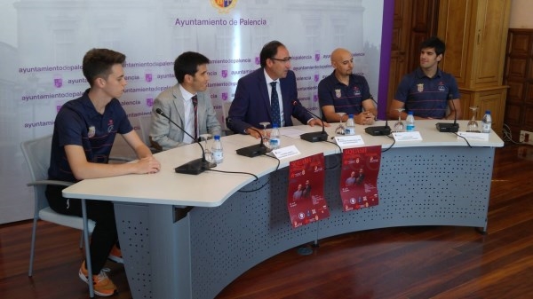 Los mejores jugadores nacionales de squash se darán cita en la capital los días 26, 27 y 28 de agosto con motivo del IV Open San Antolín