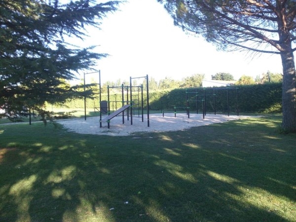 Palencia cuenta con su primera zona para la práctica de 'Street Workout' en el Parque Isla Dos Aguas