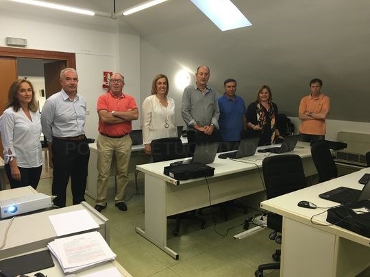 La Diputación palentina facilita formación sobre gestión por medios electrónicos y procedimiento administrativo a secretarios y cargos electos