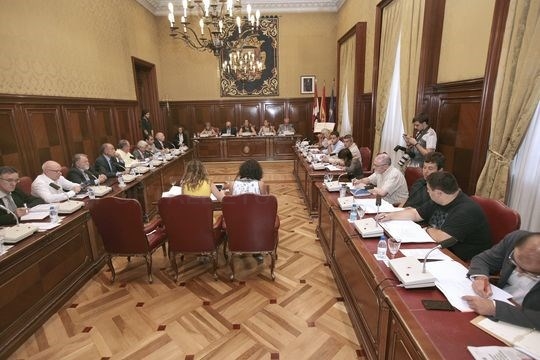 Unos 1.700 objetos tributarios se beneficiarán de la reducción en un 12,5 por ciento del recargo provincial del Impuesto de Actividades Económicas