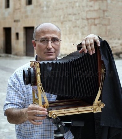El fotógrafo Juan Manuel Castro Prieto merecedor del VII Premio Nacional Piedad Isla