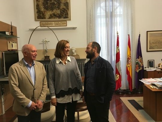 La Diputación estudia la colaboración con el Ayuntamiento de Frómista en la finalización del cambio de luminarias en todo el entorno urbano