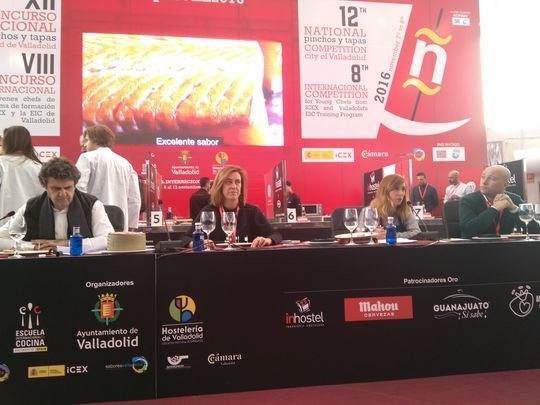 Alimentos de Palencia continúa presente con una cata de quesos de la provincia en el mayor show cooking del mundo