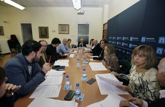 La Junta de Gobierno de la Diputación aprueba varios convenios en el área de promoción económica destinados a la formación para el empleo