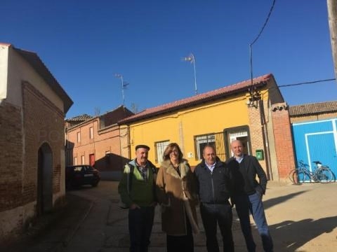 La presidenta de la Diputación visita Baquerín de Campos