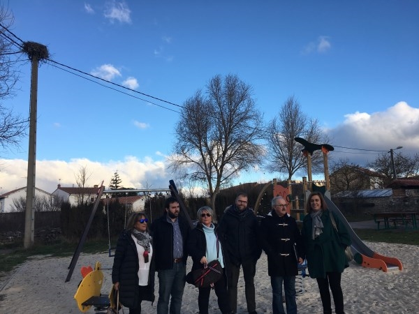Visita institucional a Mave para conocer in situ las inversiones realizadas en la localidad