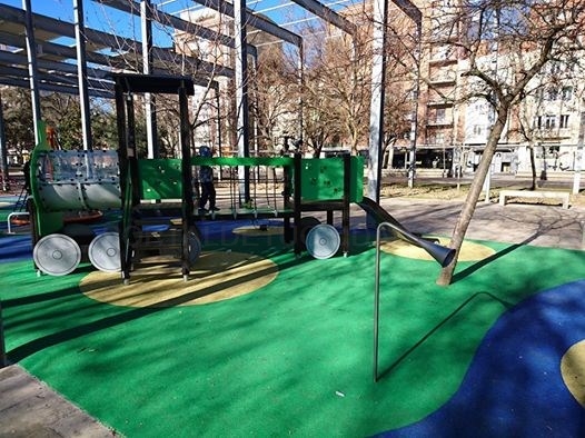 El Ayuntamiento invierte más de 200.000 euros en la ampliación de cuatro zonas infantiles