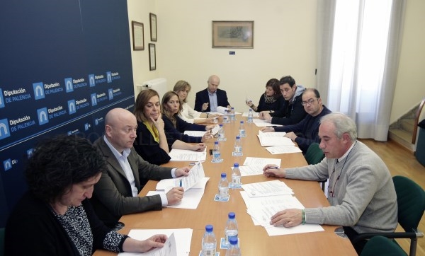 Apoyo de la Junta de Gobierno a la labor del centro de dia El Castillo de Guardo