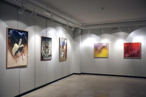“Surrealismo Crítico” del artista Juan Carlos González Muñoz en la sala Don Sancho