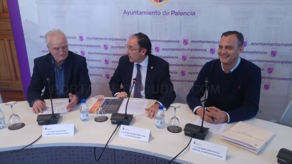 El ayuntamiento de Palencia firma un convenio de colaboración con Cáritas diocesana