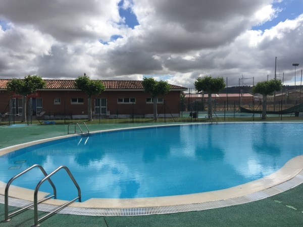 El Ayuntamiento invierte 340.000 euros para que las piscinas de verano estén en perfecto estado de cara al inicio de la temporada 2017 previsto para e