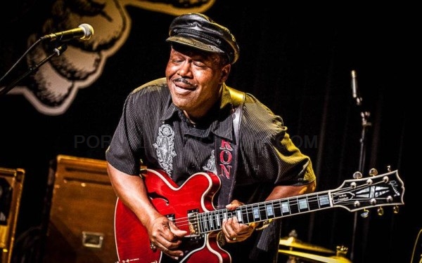 El soul de Saron Crenshaw se cuela en ‘La huerta de las delicias’
