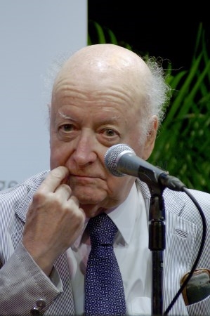Jorge Edwards, ganador del Cervantes en 1999, presidirá el jurado del Premio Internacional 'Ramos Ópticos' al mejor relato sobre jazz