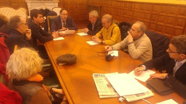 Equipo de Gobierno y directiva de la Asociación de Vecinos de San Juanillo repasan los proyectos pendientes de ejecutar en su barrio