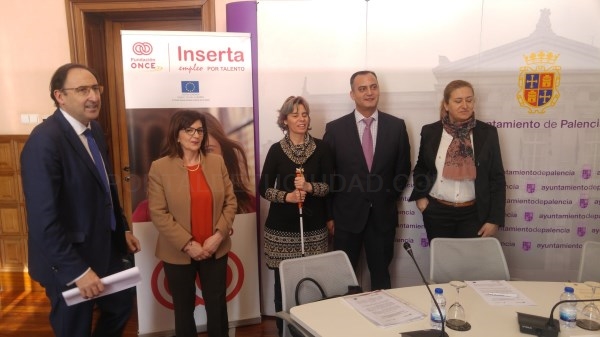 Ayuntamiento de Palencia e Inserta Empleo renuevan el convenio para fomentar el empleo de las personas con discapacidad que se inició en el año 2002