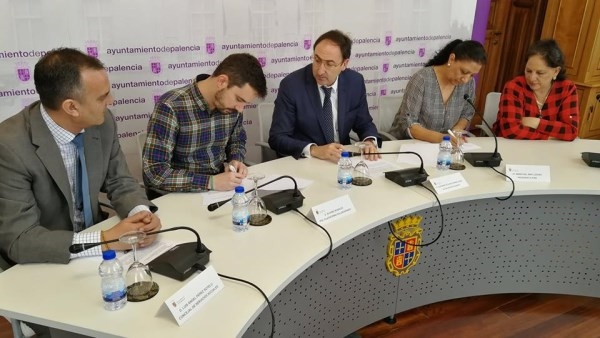 El Ayuntamiento colabora con la actividad de Plataforma del Voluntariado y Romí aportando 22.500 euros mediante sendos convenios
