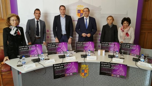 Comercio, Unicaja Banco y Ayuntamiento de Palencia vuelven a unirse para convocar una nueva edición del concurso 'Un día entre 10.000' euros'