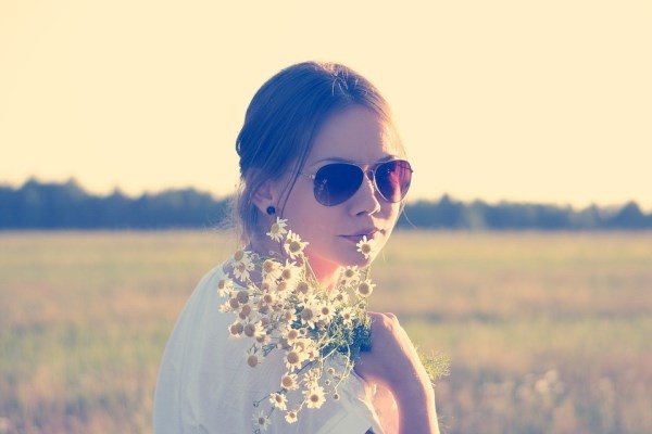 Las gafas de sol, un complemento que no puede faltar en tu “outfit” de invierno
